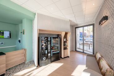 B&b Hotel Toulon Centre Gare