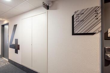 B&b Hotel Toulon Centre Gare