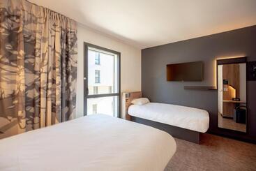 B&b Hotel Toulon Centre Gare