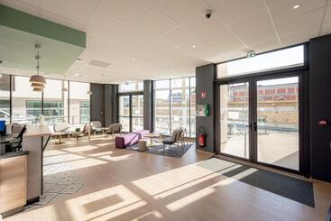 B&b Hotel Toulon Centre Gare