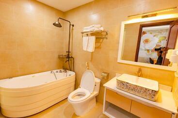 Hoa Viên Hotel   Suối Khoáng Kim Bôi