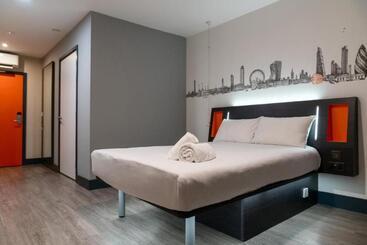 Easyhotel Dublin