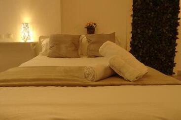 پانسیون Cozy Rooms   Bañera Hidromasaje