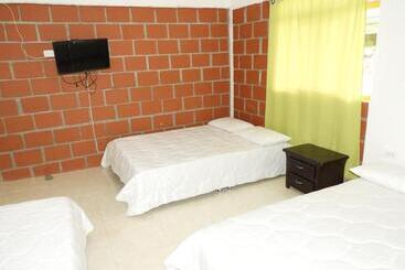 پانسیون La Rivera Hosteria Campestre
