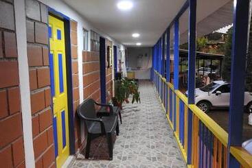 پانسیون La Rivera Hosteria Campestre