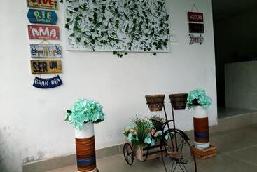 پانسیون La Rivera Hosteria Campestre