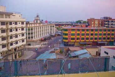 هاستل Residencial Francia