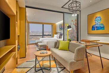 هتل Artyzen Habitat Lingang Shanghai
