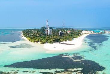 هتل Atoll Residence Dhangethi