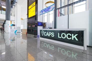 هتل کپسول Caps Lock Airport