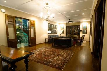 هتل Dendrobium House Near Kandy