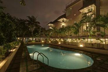 호텔 Kumarakom Park Resort
