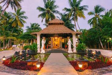 هتل Lagoon Sarovar Premiere Resort   Pondicherry