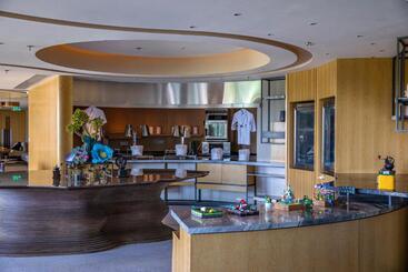 Hyatt Regency Hainan Ocean Paradise Resort