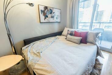 Aoc Suites   Heart Of Downtown Condo