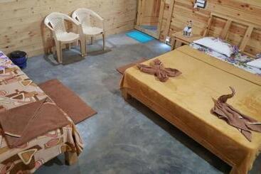 مبيت وإفطار Jungle Trailz Kabini