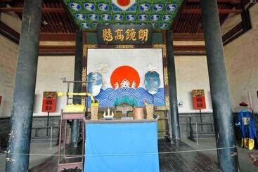 هتل 7days Premium Jinzhong Pingyao Ancient City West Gate Branch
