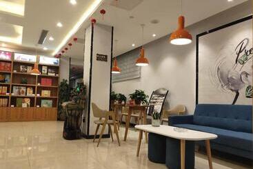 هتل 7days Premium Xiong An New District Rongcheng People S Hospital Branch