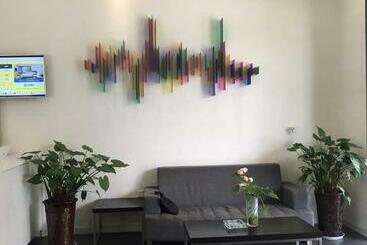 هتل 7days Inn Santai Zizhou Avenue Branch