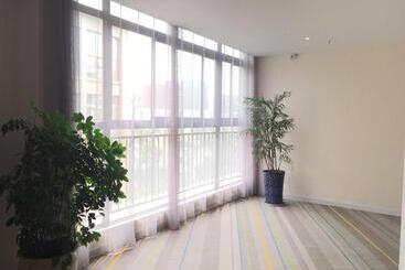 هتل 7days Inn Santai Zizhou Avenue Branch