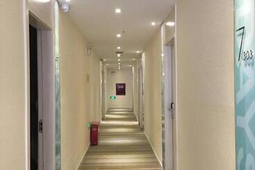 هتل 7days Inn Santai Zizhou Avenue Branch