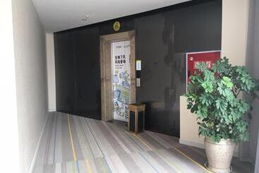 هتل 7days Inn Santai Zizhou Avenue Branch