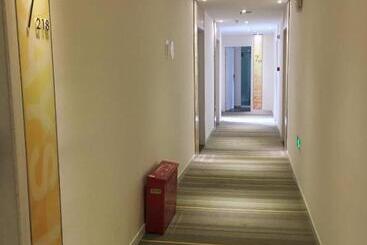 هتل 7days Inn Santai Zizhou Avenue Branch