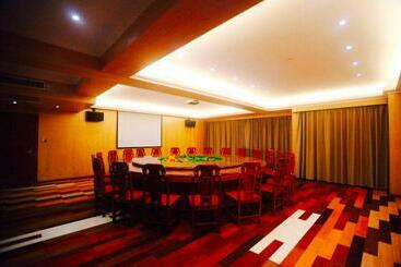 هتل 7days Premium Ningbo Zhenhai Red Star Plaza Branch