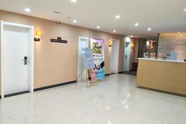 هتل 7days Premium Xining Bayi East Road Tuanjie Bridge Branch