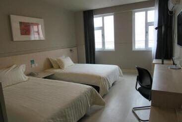 هتل Jinjiang Inn Bazhou High Speed Railway Station Yijin South Road Branch