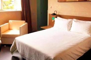 هتل Jinjiang Inn Select Yangzhou Slender West Lake Dongguan Street