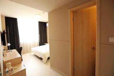 هتل Jinjiang Inn Xianju Huancheng North Road