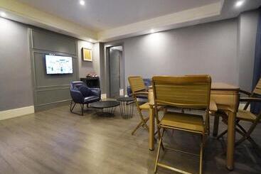 Lano Hotel Guizhou Zunyi Renhuai Power Supply Bureau Office Building