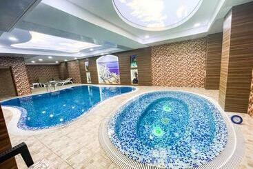 هتل Premier Palace Baku