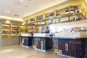 Kyriad Hotel Shenzhen Pingdi Low Carbon City