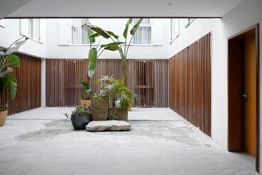 Numa I Jondo Apartments