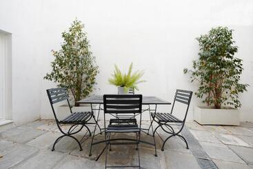 Numa I Jondo Apartments