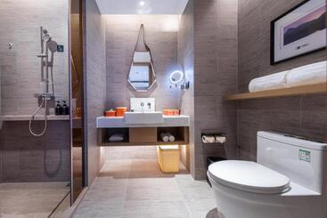 Atour Hotel Meishan Government Affairs Center
