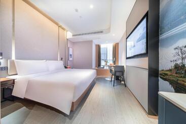 Atour Hotel Meishan Government Affairs Center