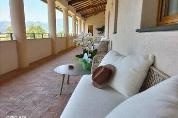 Badia Giulia Prestigious Historical B&b, Camaiore Adults Only No Pets