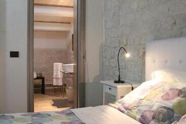 تختخواب و صبحانه Villa Antica Aia Relax