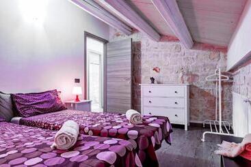 تختخواب و صبحانه Villa Antica Aia Relax