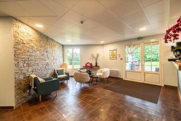 فندق Brit Hôtel Confort   La Tour Blanche