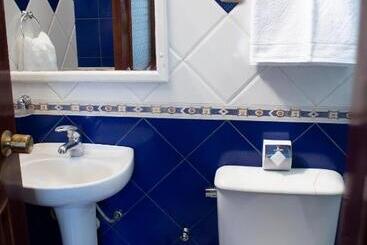 هتل Diamante Azul