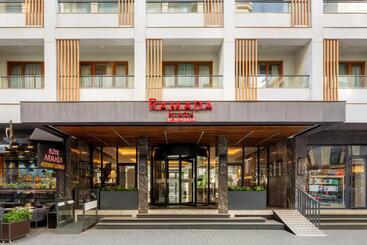 هتل Ramada Plaza Sultanahmet
