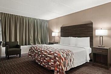 هتل Red Roof Inn Reading