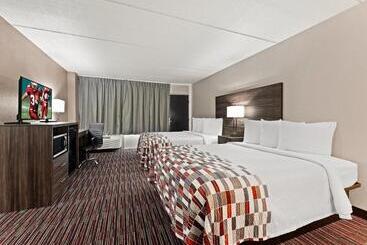هتل Red Roof Inn Reading