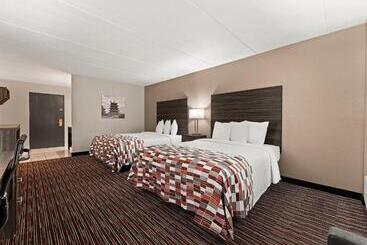 هتل Red Roof Inn Reading