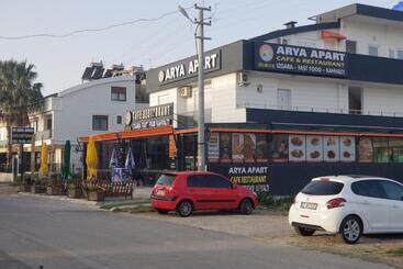 Arya Apart Kundu