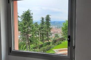 هتل Casa Diocesana Di Altavilla